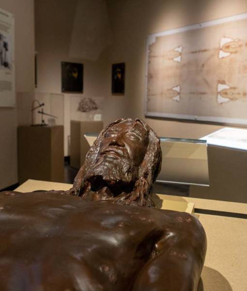 Shroud Exhibit and Museum